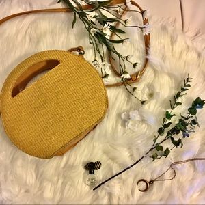 Meet your Posher, Kenzie